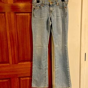 EUC! Women’s size 2 long, Old Navy The Diva Jeans!